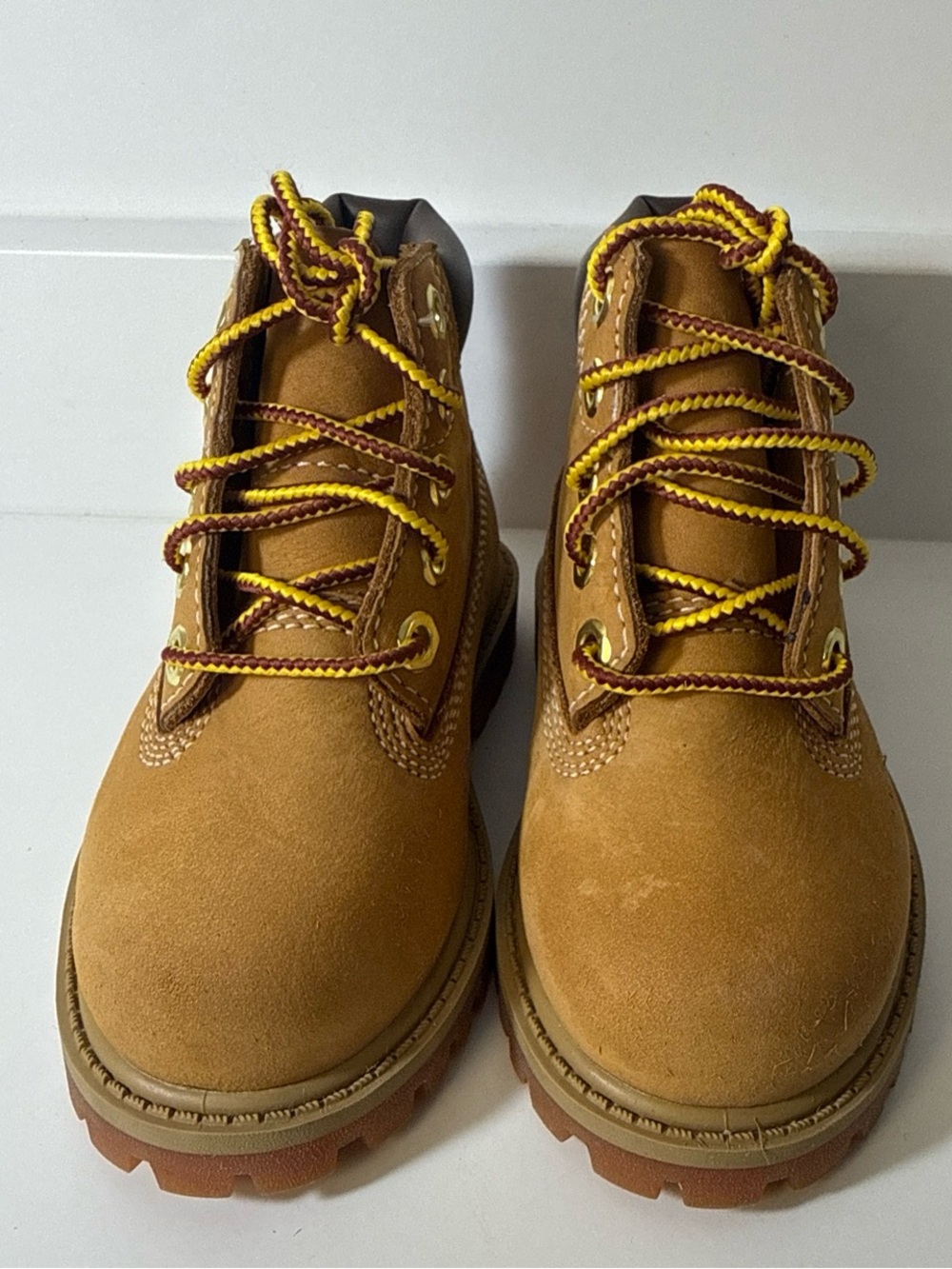 Adorable Toddler Timberland Wheat Lace-Up Boots - Classic Style - Size 6